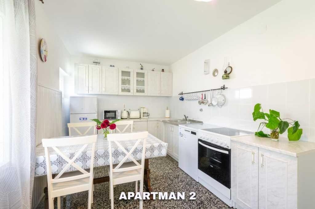 Apartments With Wifi Crikvenica - 17497 Eksteriør billede
