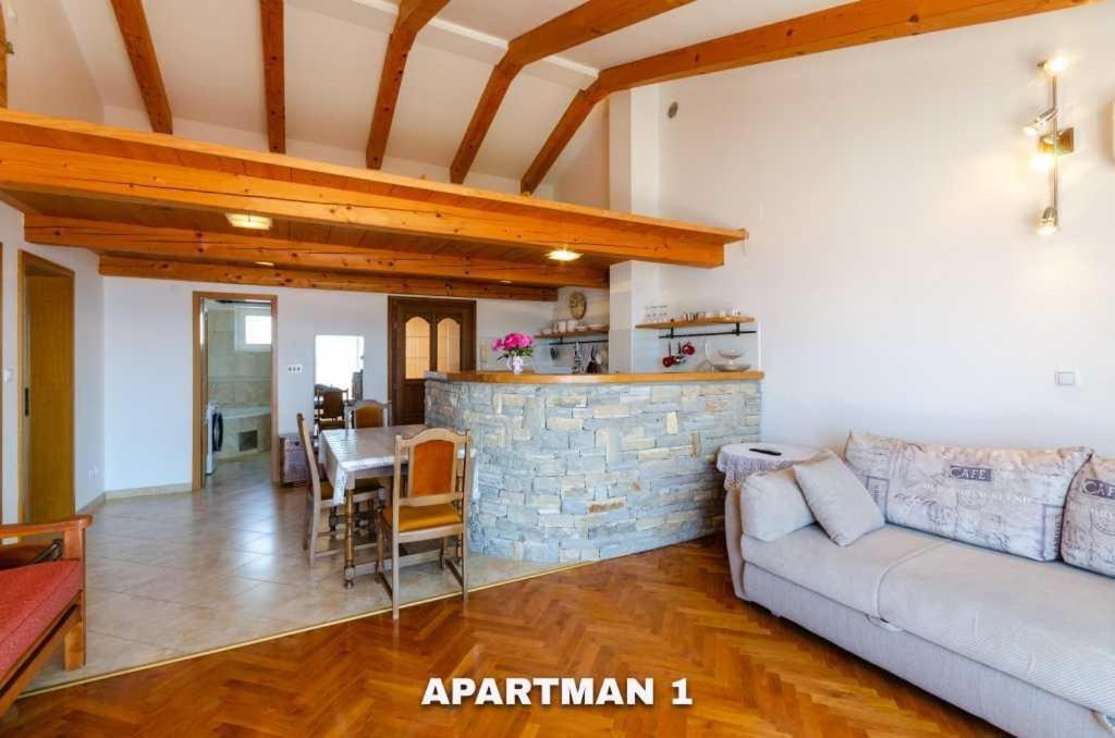 Apartments With Wifi Crikvenica - 17497 Eksteriør billede